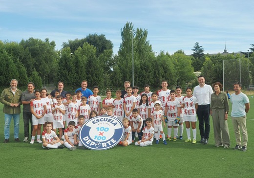 Foto del inicio de curso del proyecto de la Fundación Eusebio Sacristán en Canterac.